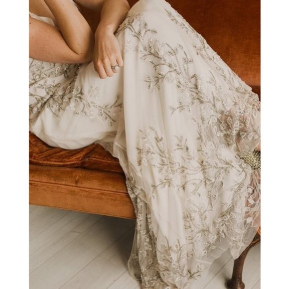 Watters Dresses & Skirts - NWT Watters Kilton Essen Beaded Wedding Gown 6